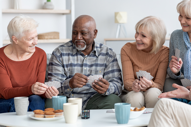international-group-of-cheerful-elderly-people-chilling
